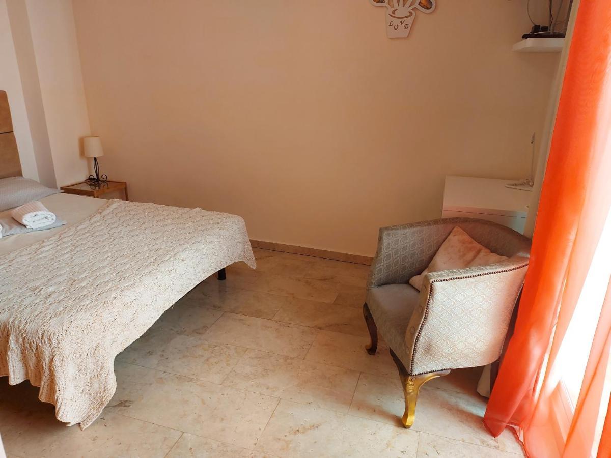 Apartments Abate 4 فالنسيا المظهر الخارجي الصورة