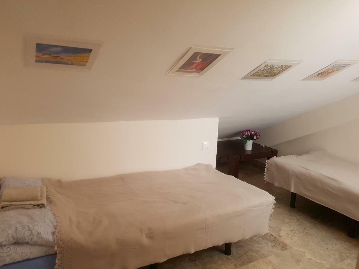 Apartments Abate 4 فالنسيا المظهر الخارجي الصورة